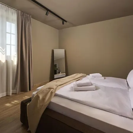 וילה Madora פורץ