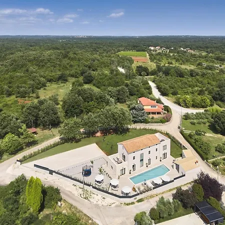 Вілла Madora Пореч